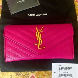 Yves Saint Laurent   Fuchsia wallet